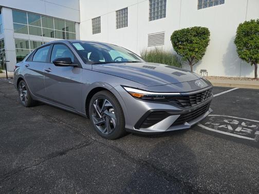 2025 Hyundai ELANTRA Sport