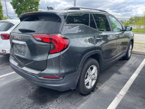 2021 GMC Terrain SLE