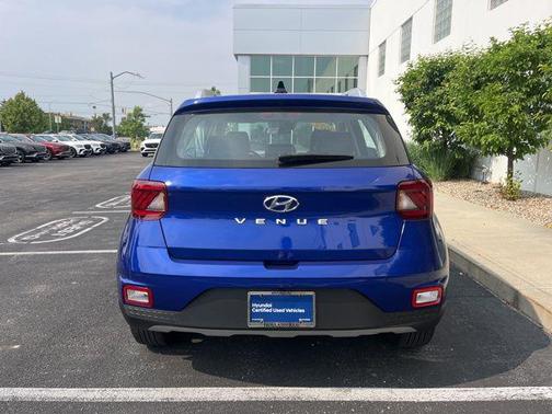 2022 Hyundai VENUE Limited