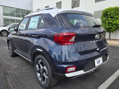 2025 Hyundai VENUE Limited
