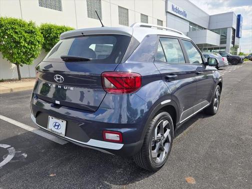 2025 Hyundai VENUE Limited