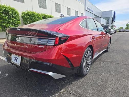 2025 Hyundai SONATA Hybrid Limited