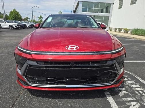 2025 Hyundai SONATA Hybrid Limited