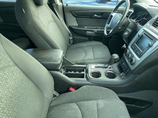 2014 GMC Acadia SLE-2
