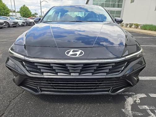 2025 Hyundai ELANTRA HEV Blue