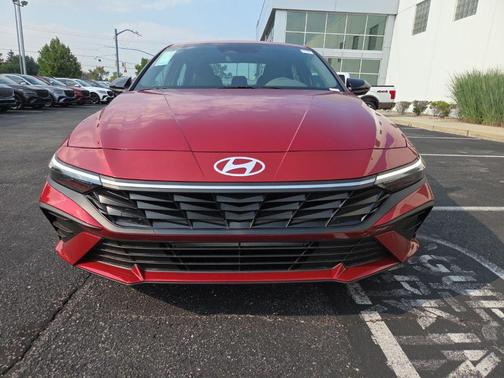 2025 Hyundai ELANTRA Sport