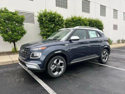 2025 Hyundai VENUE Limited