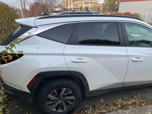 2024 Hyundai TUCSON Hybrid Blue