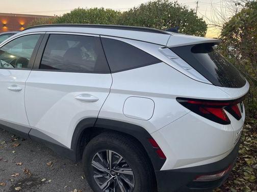 2024 Hyundai TUCSON Hybrid Blue
