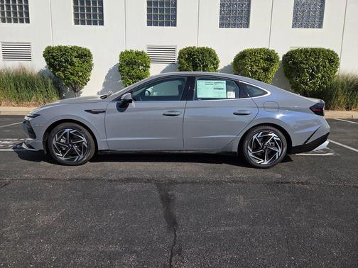 2026 Hyundai SONATA SEL