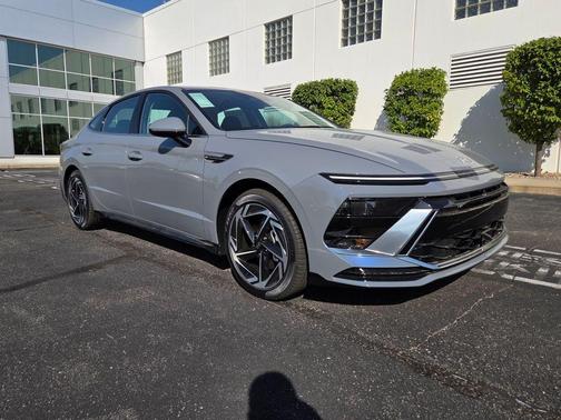 2026 Hyundai SONATA SEL