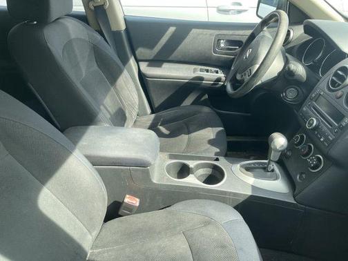 2010 Nissan Rogue S
