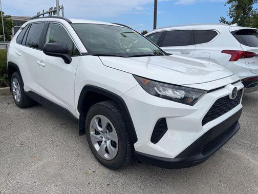 2019 Toyota RAV4 LE