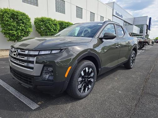 2025 Hyundai SANTA CRUZ SEL Activity