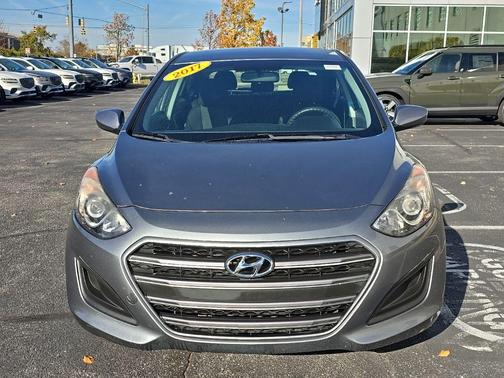 2017 Hyundai Elantra GT Base