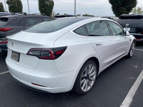 2019 Tesla Model 3 Long Range