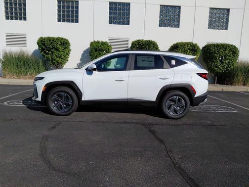 2025 Hyundai TUCSON Hybrid Blue