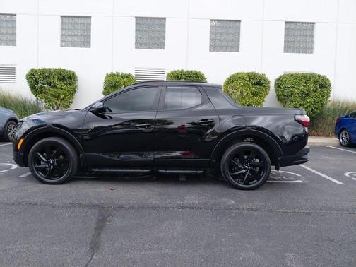 2023 Hyundai SANTA CRUZ NIGHT