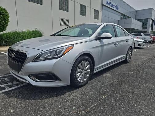 2016 Hyundai SONATA Hybrid SE
