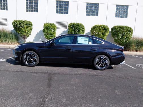 2026 Hyundai SONATA SEL