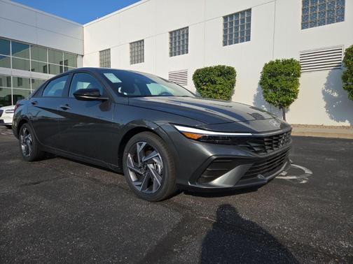 2025 Hyundai ELANTRA Sport