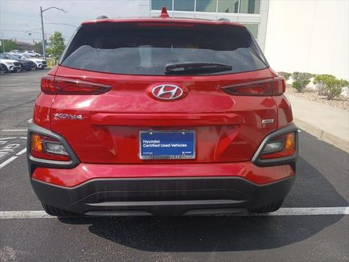 2021 Hyundai KONA SEL Plus