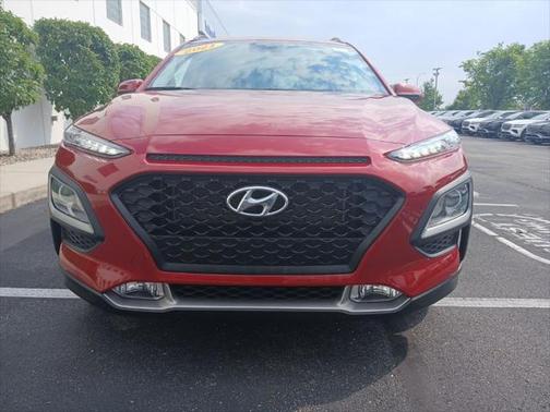 2021 Hyundai KONA SEL Plus