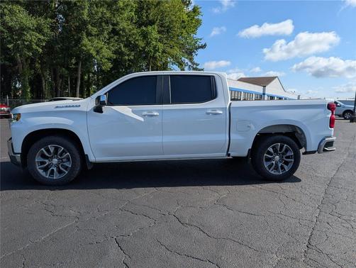 Summit White 2021 Chevrolet Silverado 1500 LT