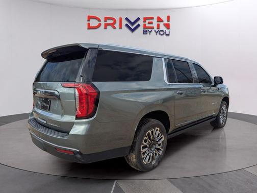 2023 GMC Yukon XL Denali Ultimate