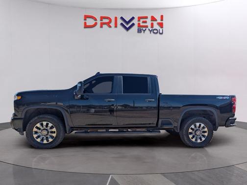 2024 Chevrolet Silverado 2500 Custom