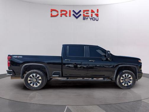 2024 Chevrolet Silverado 2500 Custom