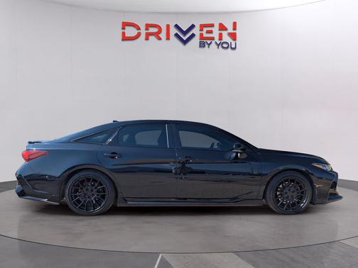 2021 Toyota Avalon TRD