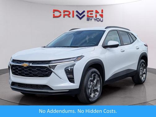 Summit White 2026 Chevrolet Trax LT