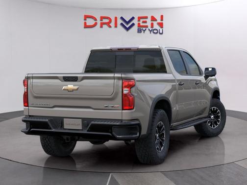 White Sands 2026 Chevrolet Silverado 1500 ZR2