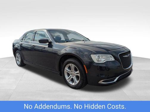 2015 Chrysler 300 Limited