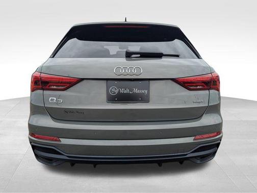 2021 Audi Q3 45 S line Premium