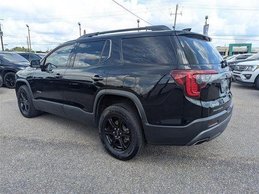 2020 GMC Acadia AWD AT4