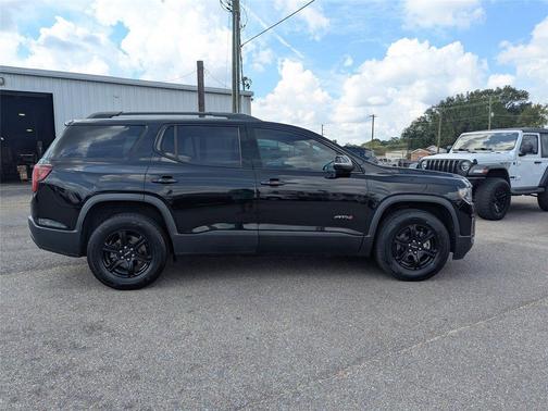 2020 GMC Acadia AWD AT4