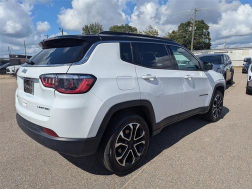 2023 Jeep Compass Limited