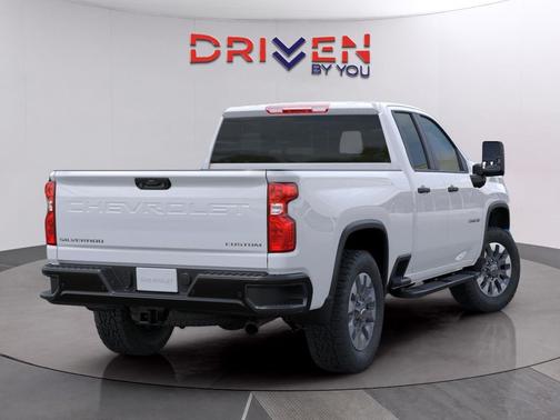 2026 Chevrolet Silverado 2500 Custom