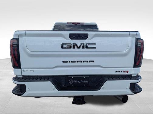2024 GMC Sierra 2500 AT4