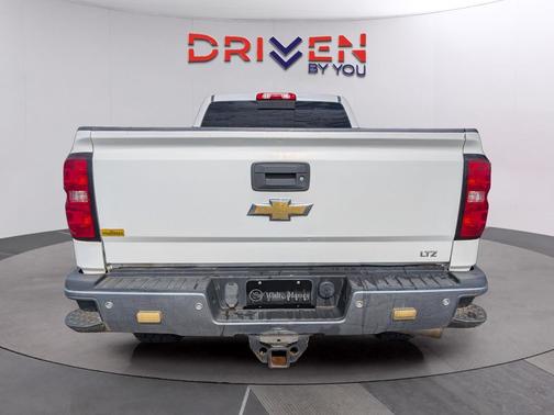 Summit White 2017 Chevrolet Silverado 2500 LTZ