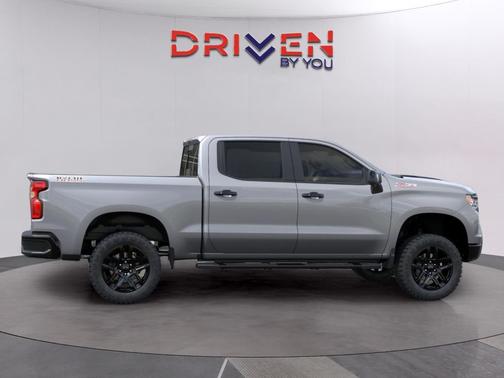Sterling Gray Metallic 2026 Chevrolet Silverado 1500 LT Trail Boss