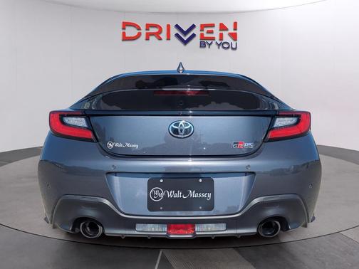 2023 Toyota GR86 Premium