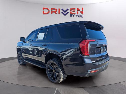 2023 GMC Yukon 4WD AT4