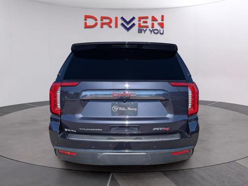 2023 GMC Yukon 4WD AT4