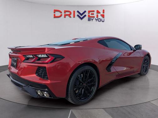2026 Chevrolet Corvette Stingray w/2LT