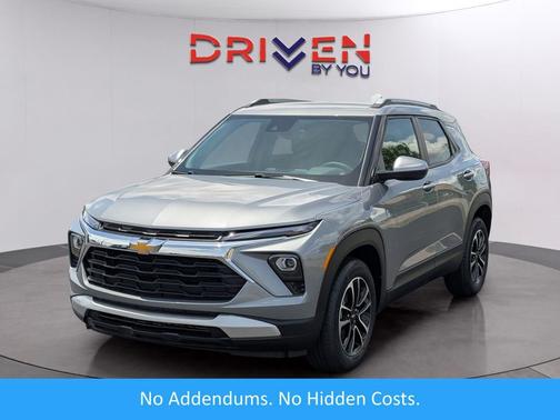 Sterling Gray Metallic 2026 Chevrolet Trailblazer LT