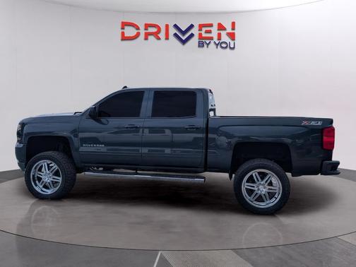 Graphite Metallic 2017 Chevrolet Silverado 1500 2LT
