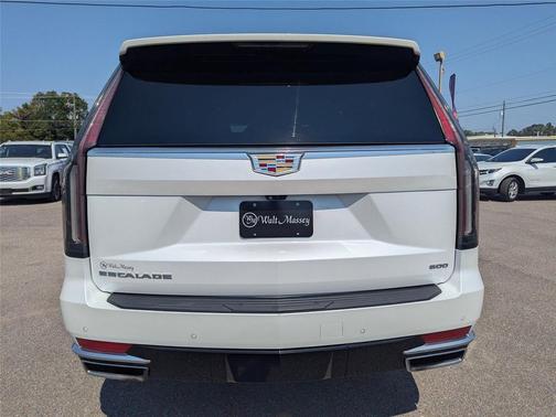 2023 Cadillac Escalade ESV Premium Luxury